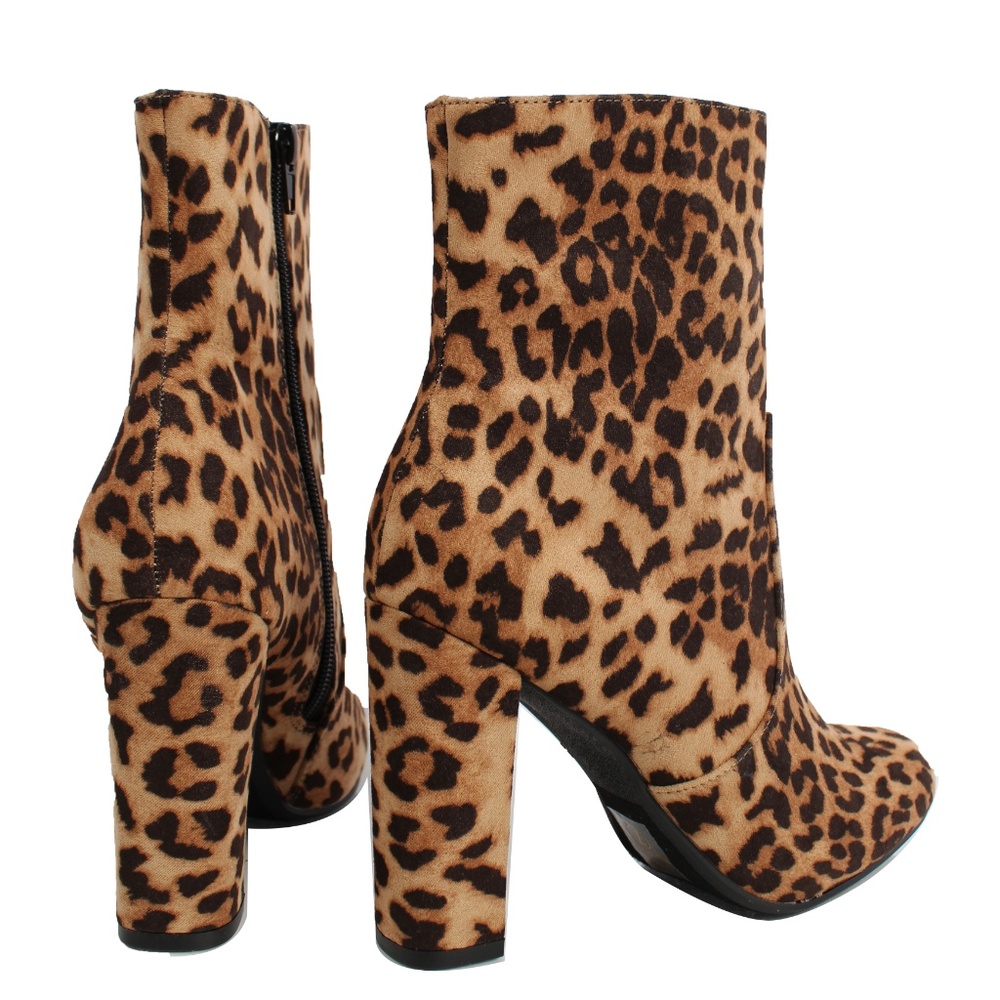 SIZE 6 Tan Cheetah Almond Toe High Top Chunky heel Boot - Picture 4 of 7